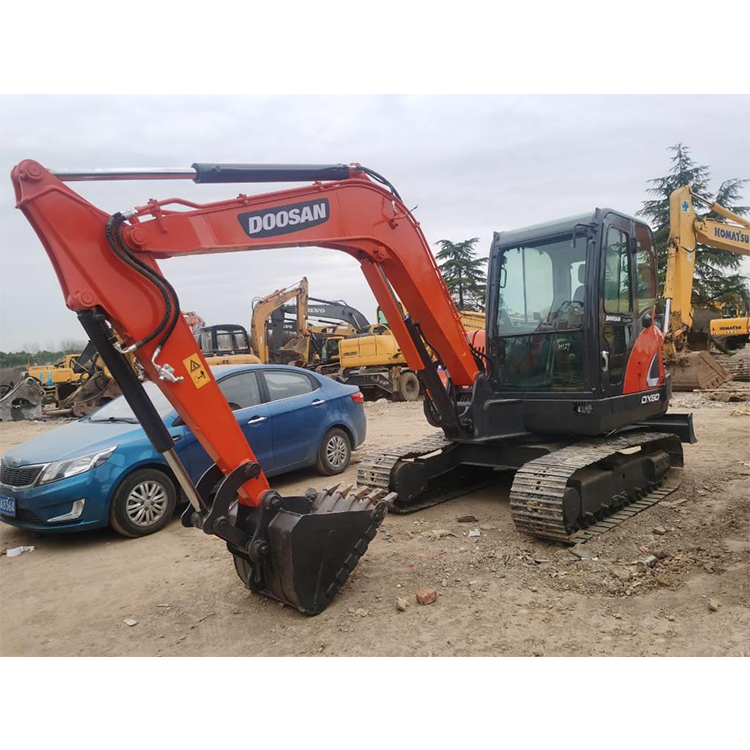 Used  DOOSAN DX60-9C